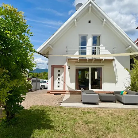 Wein & Wald Mit Gartensauna Holiday home Landau in der Pfalz