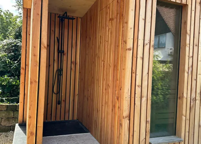 度假居 Wein & Wald Mit Gartensauna, Eigenem Garten, Landau Pfalz