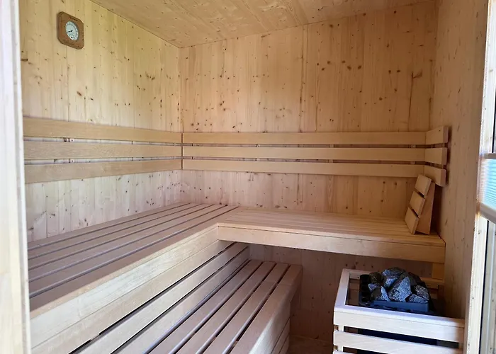 Wein & Wald Mit Gartensauna, Eigenem Garten, Landau Pfalz 度假居 *